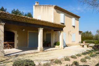 Vue Des Alpilles Provence CH OliversTravels 1