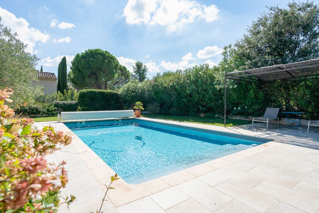 Villa Plume CH Provence France OliversTravels 3