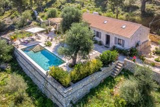 Villa Lakka Paxos Olivers Travels 1