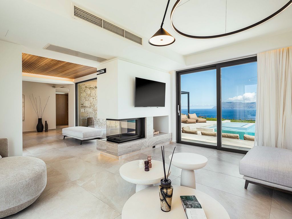 Villa Rollo Crete Olivers Travels 03