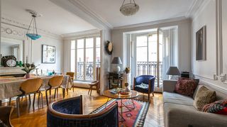 Bouquet Apartment Paris Olivers Travels 1