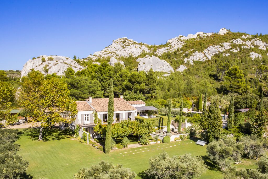 Mas De Marbre Provence CH OliversTravels 1