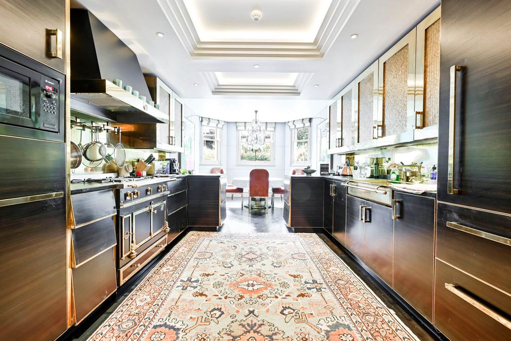 Apartment Phillimore London OliversTravels 3