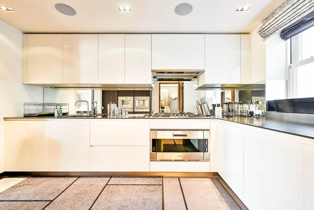 Lancasters Residence London OliversTravels 3