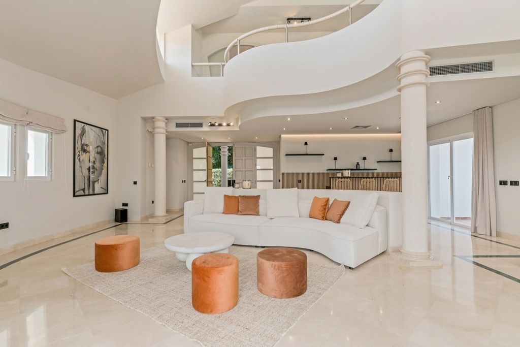 Villa Flamingo CostaDelSol Olivers Travels 3