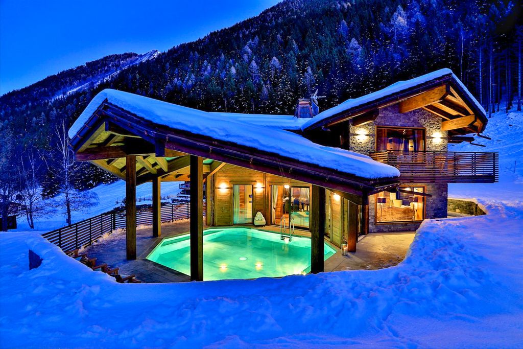 Chalet Baja Chamonix Olivers Travels 1