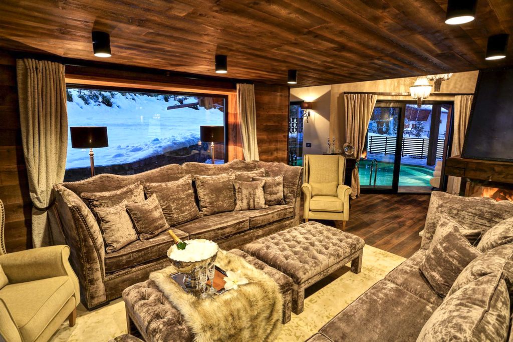 Chalet Baja Chamonix Olivers Travels 3