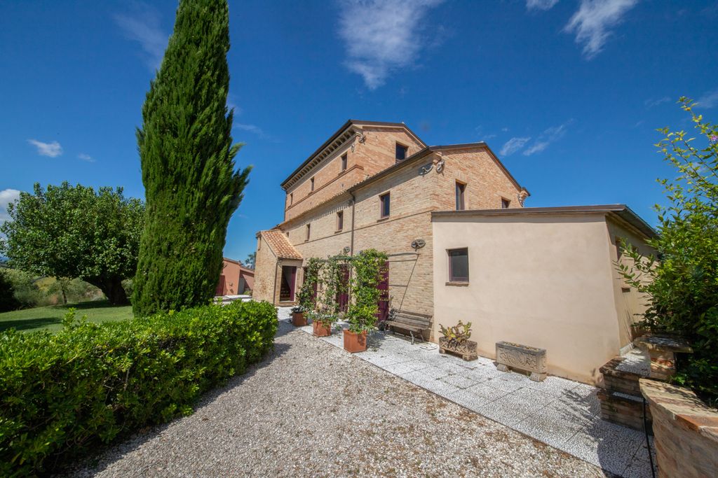 Villa Casali Marche Olivers Travels 2