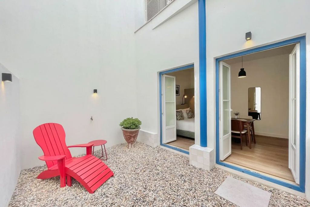 Apartment Mamede Lisbon Olivers Travels 5