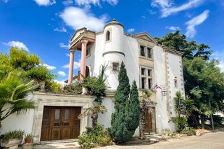 Chateau Rene Provence CH OliversTravels 1