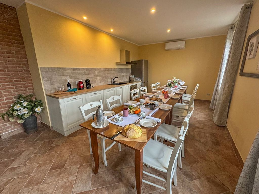 Casa Mantello Piedmont Olivers Travels 4