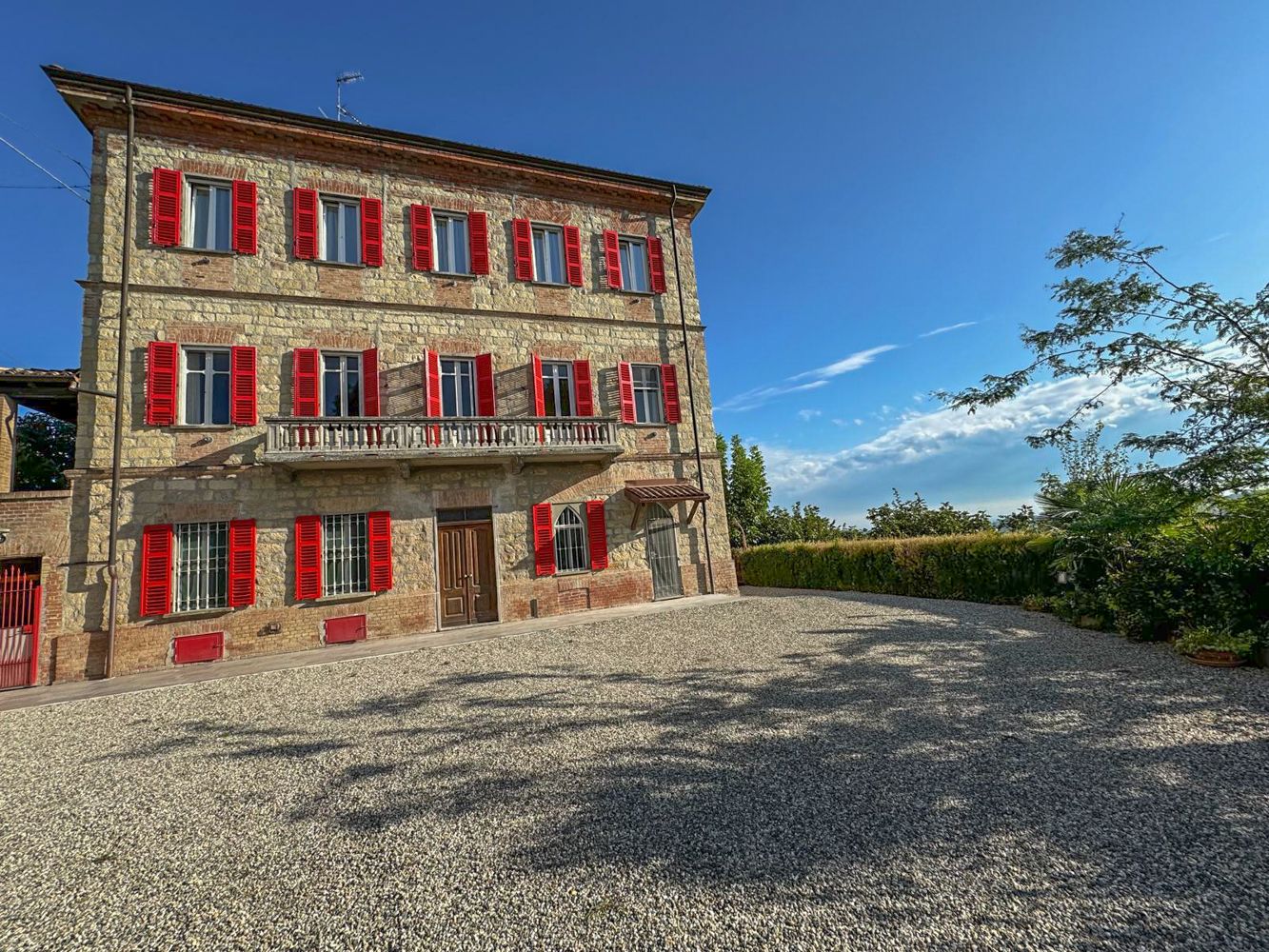 Casa Mantello in Vignale Monferrato (AL), Piedmont, Italy