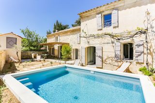 Porte de Fer Provence CH OliversTravels 1