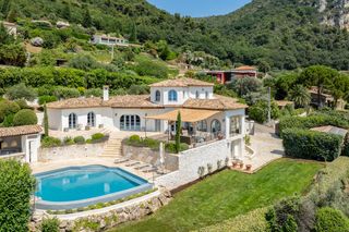 La Lunette French Riviera France OliversTravels 1