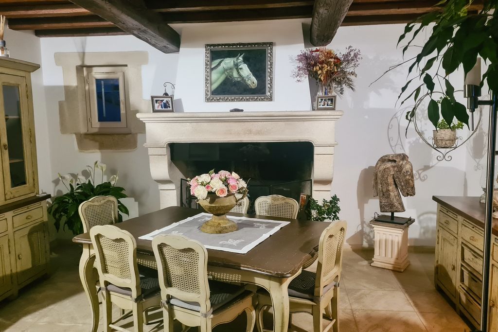 Villa de la Fontaine Provence CH OliversTravels 3
