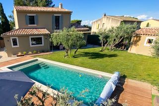 Maison Neuve Provence CH OliversTravels 1