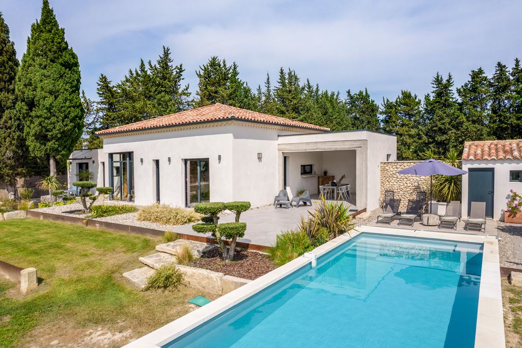 Maison Vert Ete Provence Olivers Travels 1