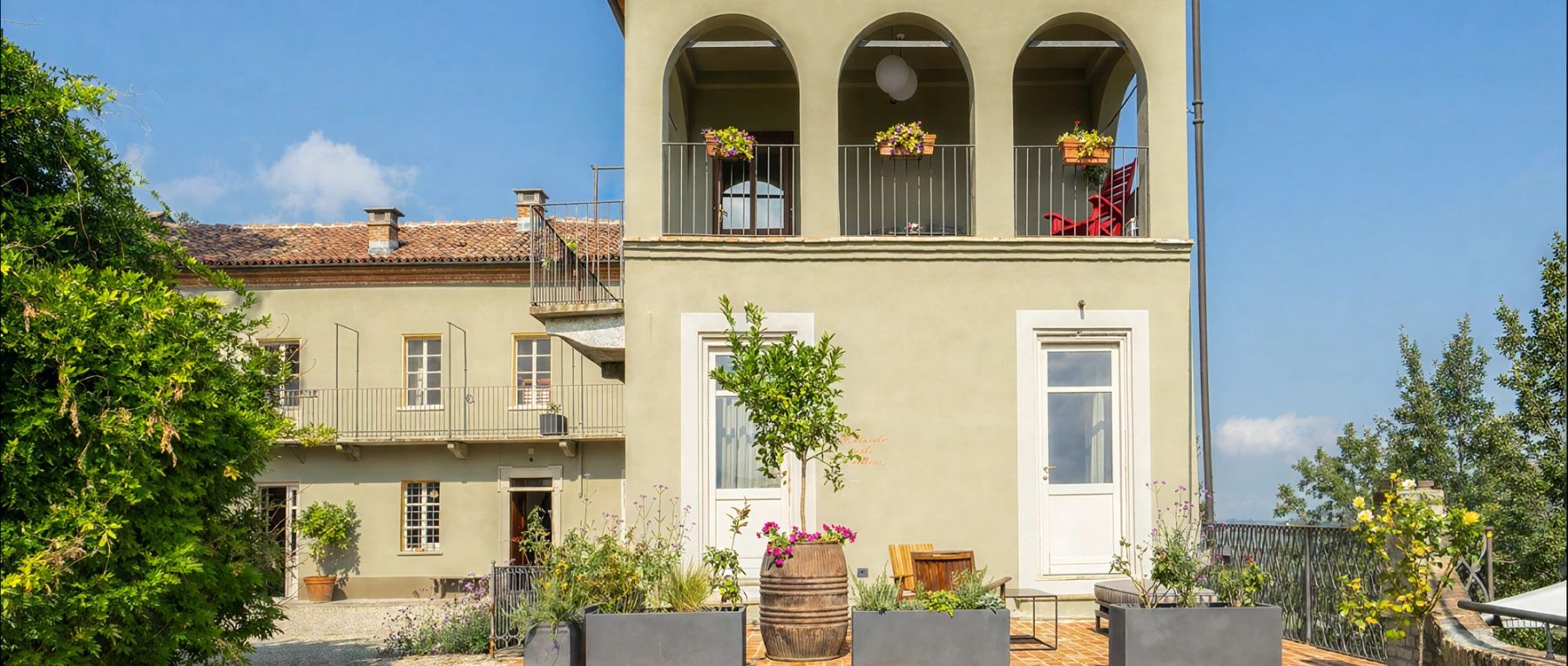 001 villa moscato northern italy olivers travels desktop center
