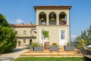 Villa Moscato Piedmont Olivers Travels 1