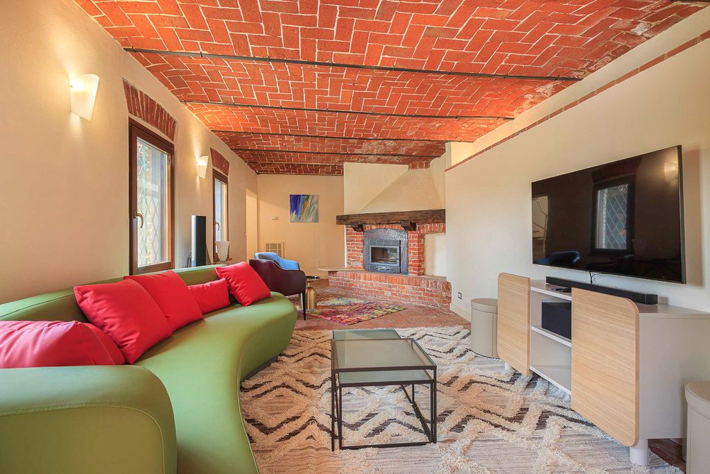 Villa Salimberti Italian Lakes Olivers Travels 3