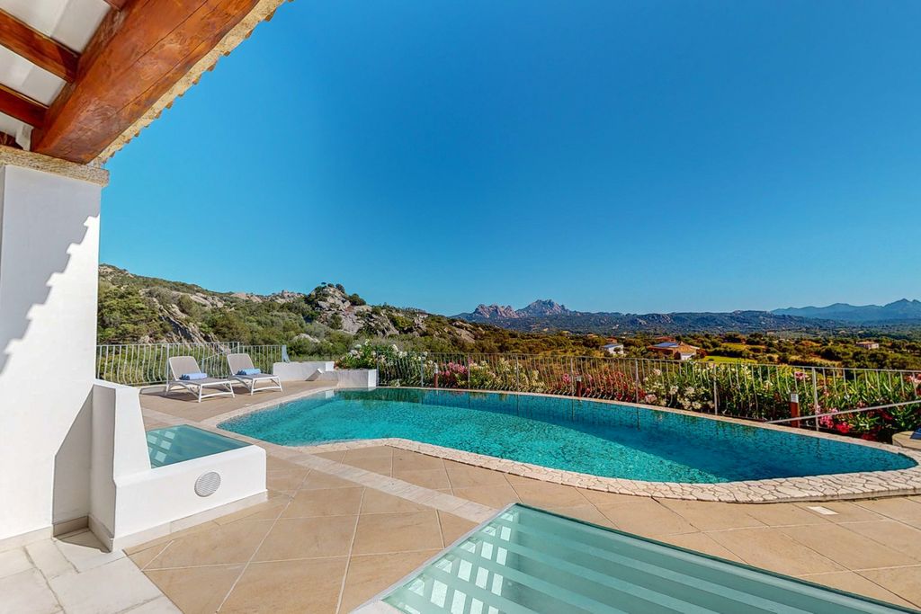 Villa Menduledda Sardinia Olivers Travels 1