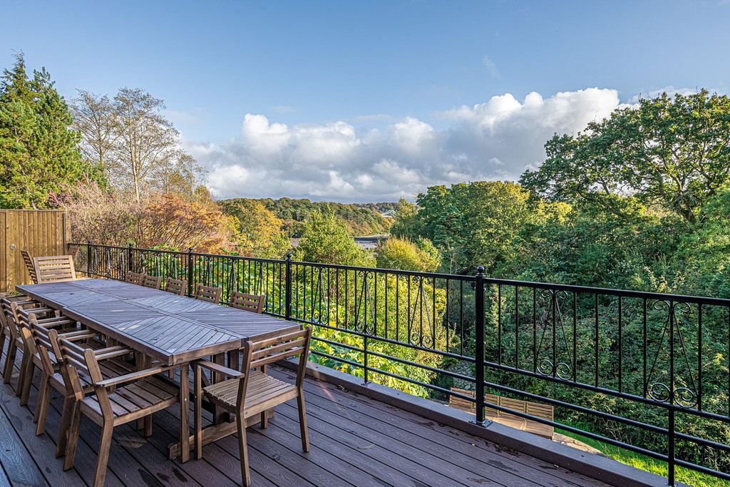 Menai Manor Anglesey Olivers Travel 2