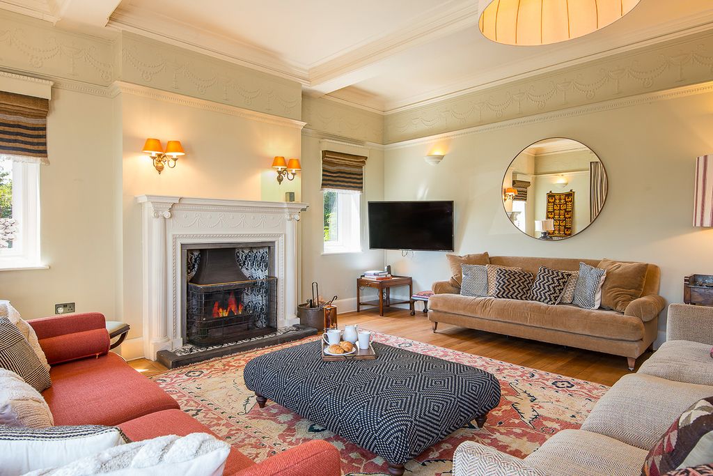 Menai Manor Wales Olivers Travels 03