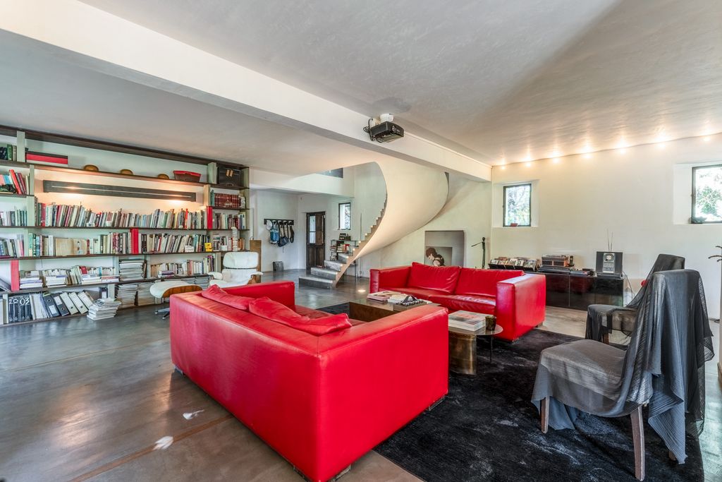 La Prairie Fleurie Provence Olivers Travels 5