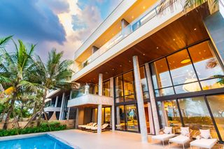 Villa Ngoc Da Nang OliversTravels 1