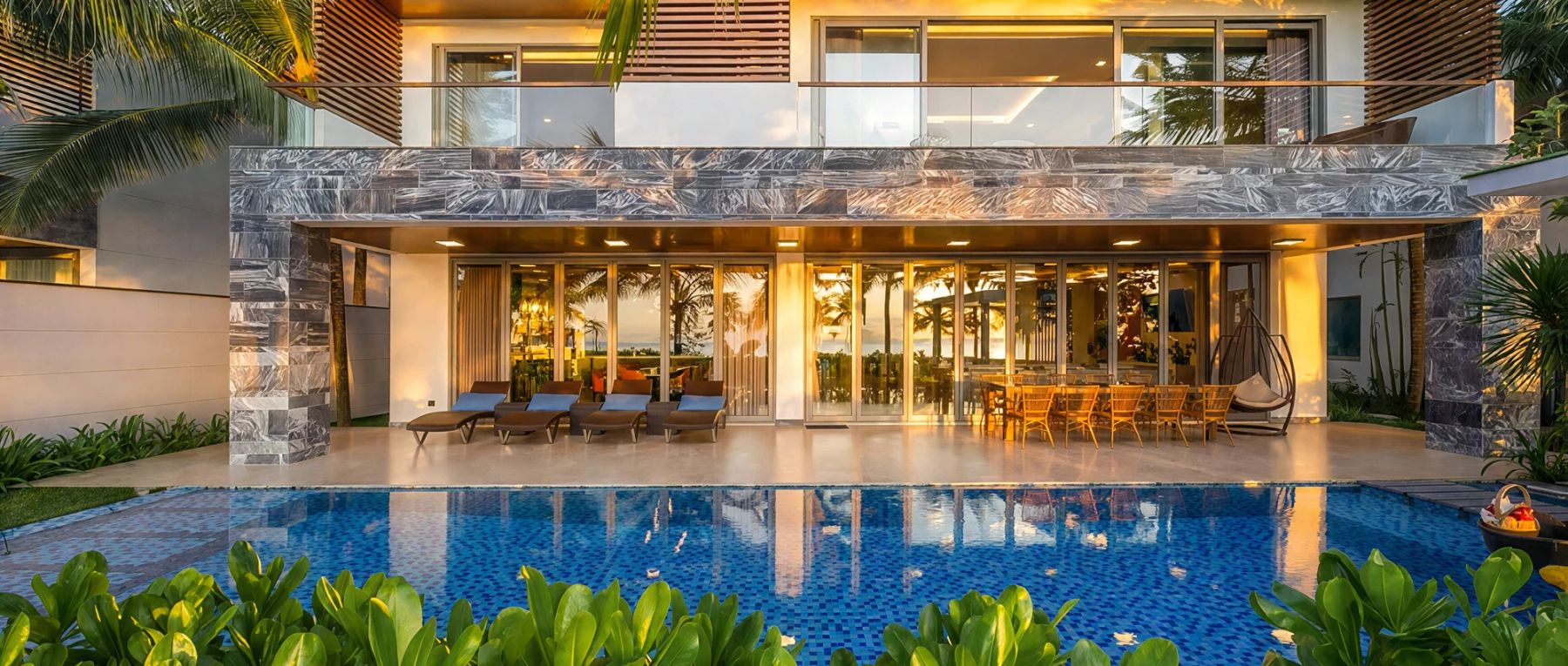 001 villa nguyen da nang olivers travels desktop center