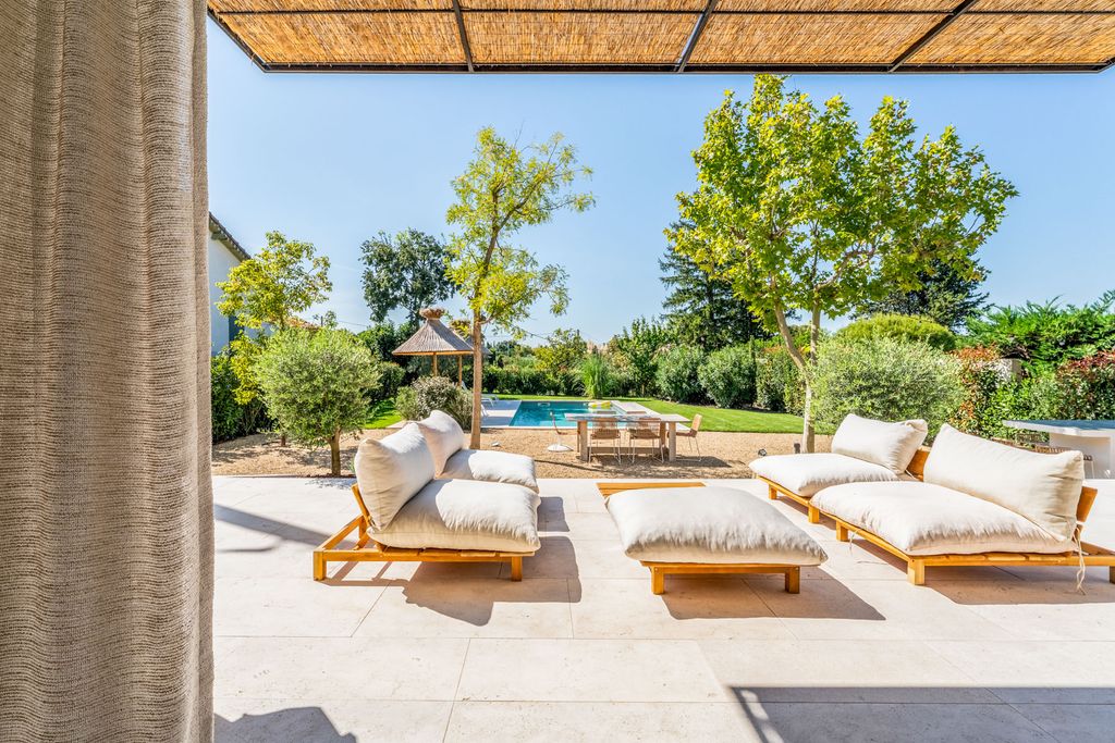 Le Mas Serene Provence Olivers Travels 2