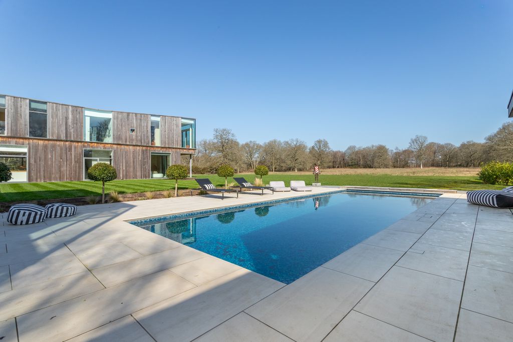 Stardust Mansion South East Olivers Travels 2