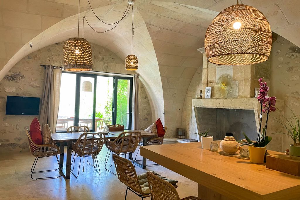 L Escapade Sud Provence CH OliversTravels 4