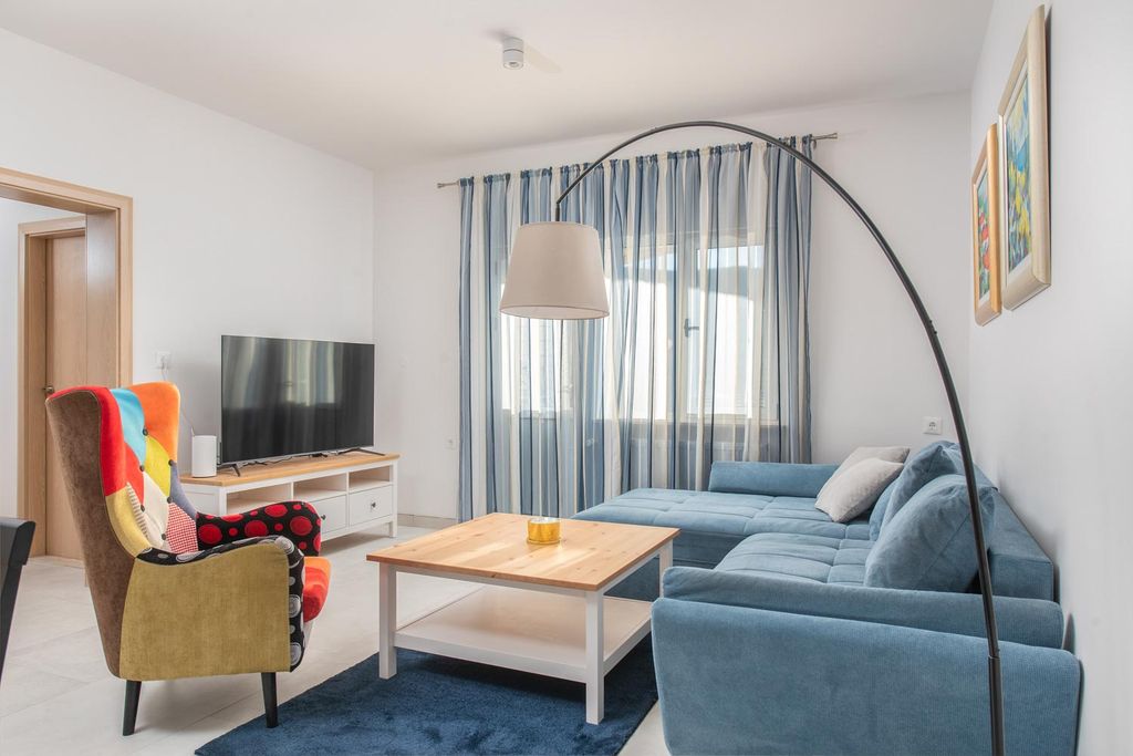 Zlatini Villa Dalmatia Coast Olivers Travel 4