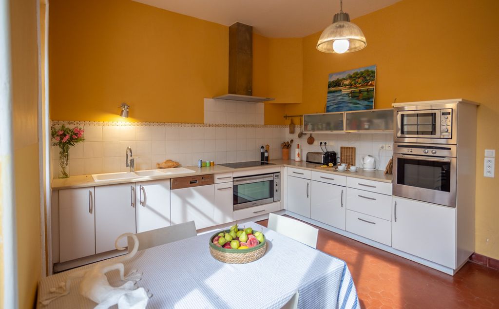 Paradis De Lile French Riviera Olivers Travels 5