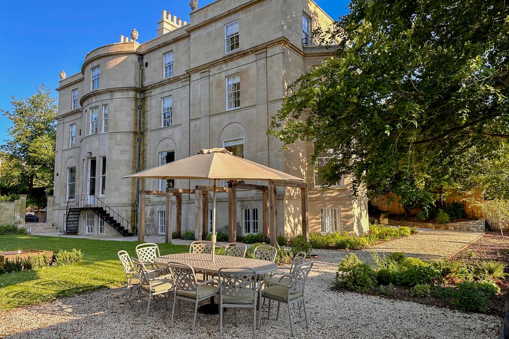 Featherstone Manor Bath Olivers Travels 6