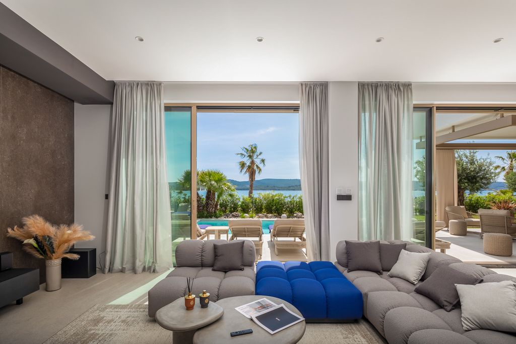 Villa Tino Dalmatia Coast Olivers Travels 3