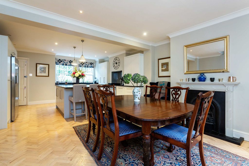 Apartment Chesson London Olivers Travels 5