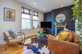 Apartment Oxberry London Olivers Travels 1