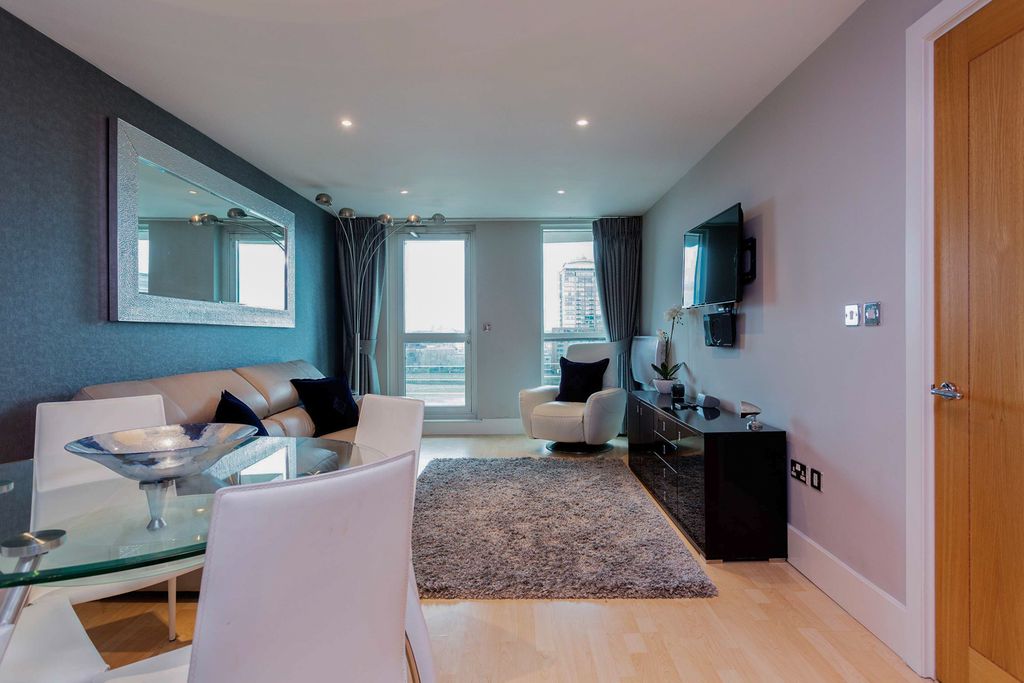 Apartment Vauxy London Olivers Travels 1