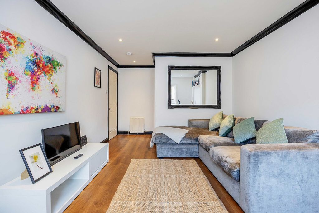Apartment Floral London Olivers Travels 4