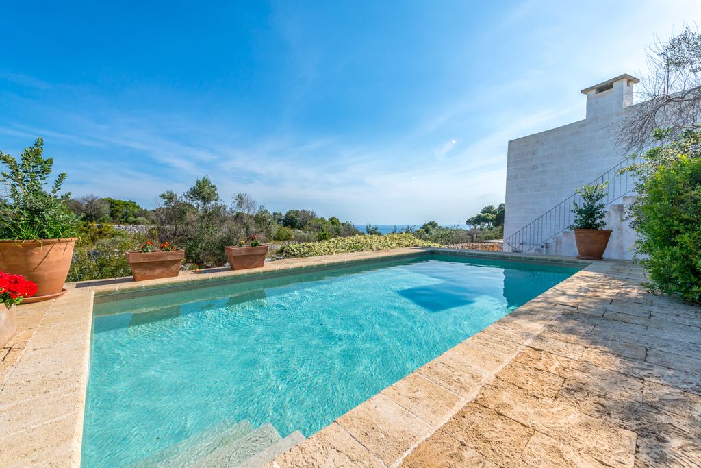 Trullo Tessi Puglia Olivers Travels 2