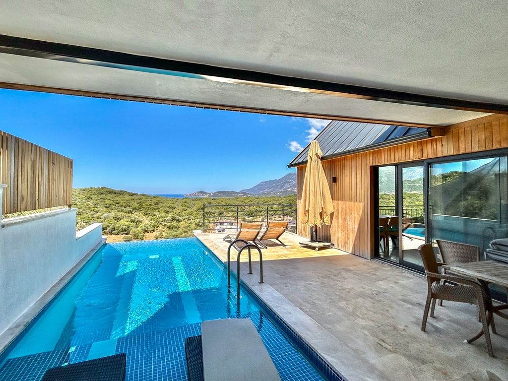 Marangoz Evi Kas Olivers Travels 2 01