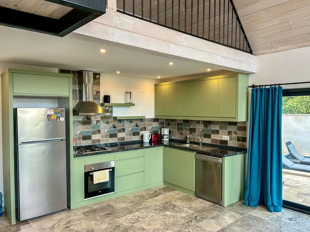 Marangoz Evi Kas Olivers Travels 4 01