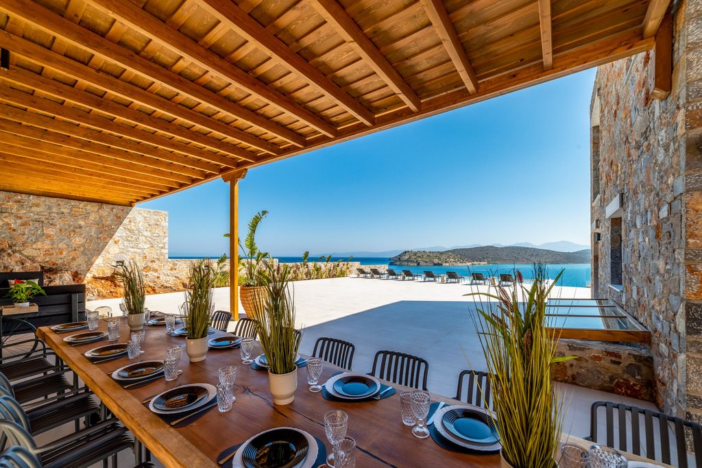 Villa Hislop Crete Olivers Travels 5