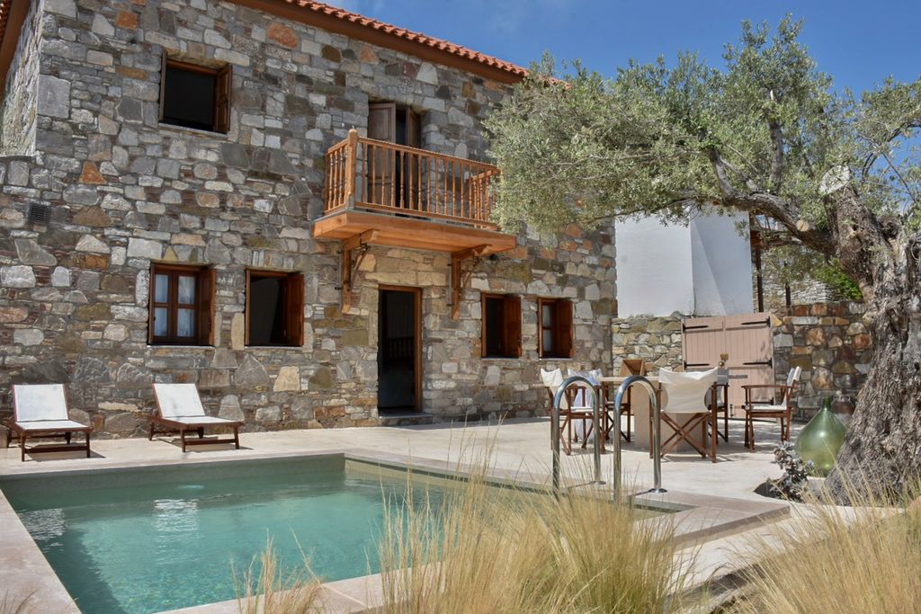 Villa Gwen Rhodes Olivers Travels 1
