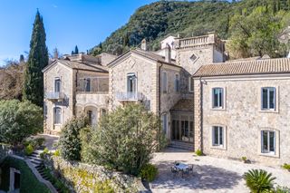 Villa Latona Corfu OliversTravels 1