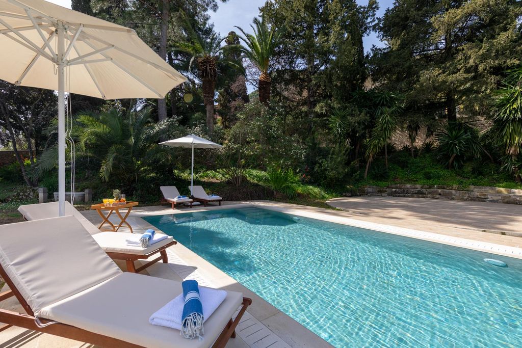 Villa Latona Corfu OliversTravels 2