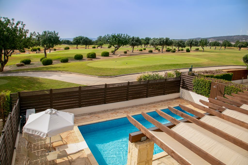 Villa Orini AphroditeHillsResort Olivers Travels 2