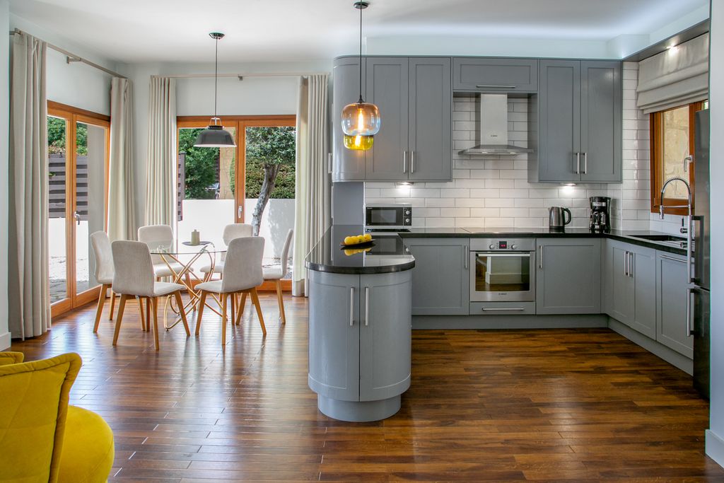 Villa Orini AphroditeHillsResort Olivers Travels 4